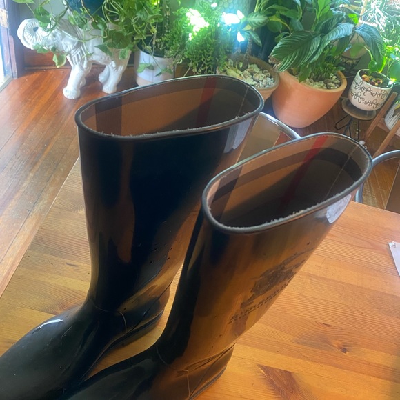 Burberry Rain-boots in black - Picture 6 of 6